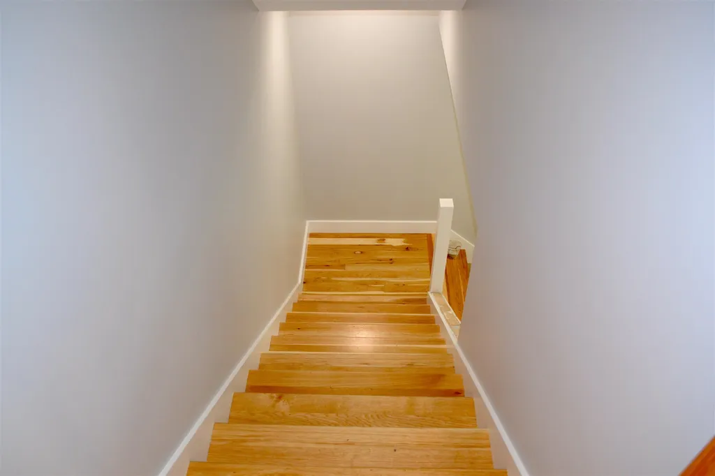 82 Vickery Hill Road Warren VT 05674