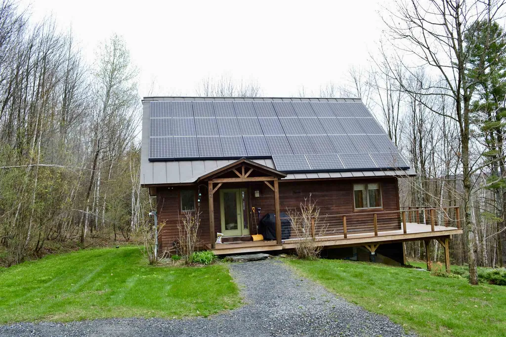 82 Vickery Hill Road Warren VT 05674