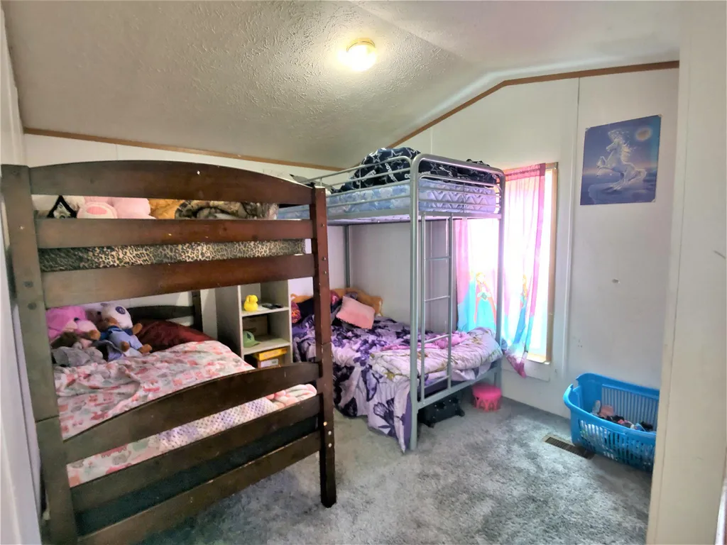 10 Bruce Road Canaan NH 03741