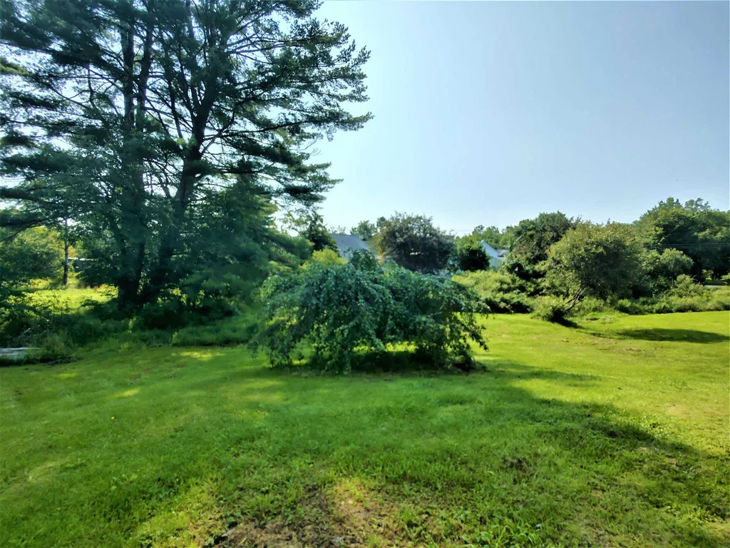 10 Bruce Road Canaan NH 03741
