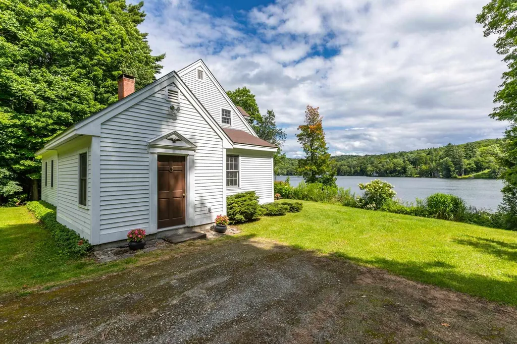 182 North Road Barnard VT 05031