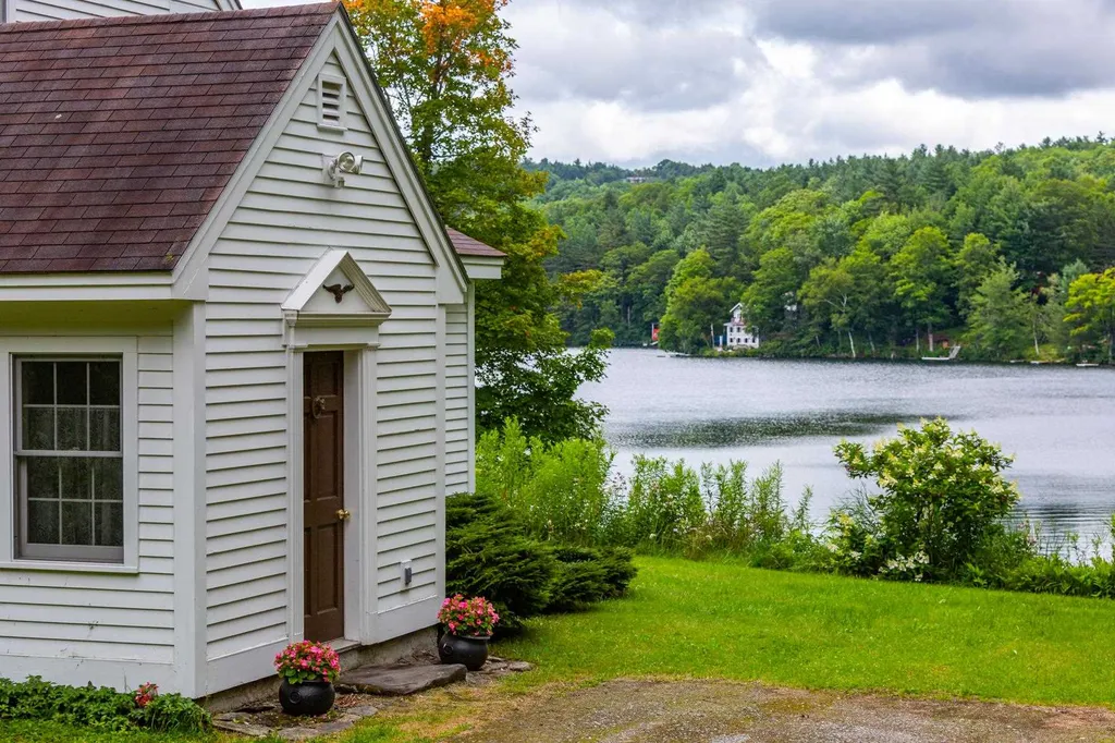 182 North Road Barnard VT 05031