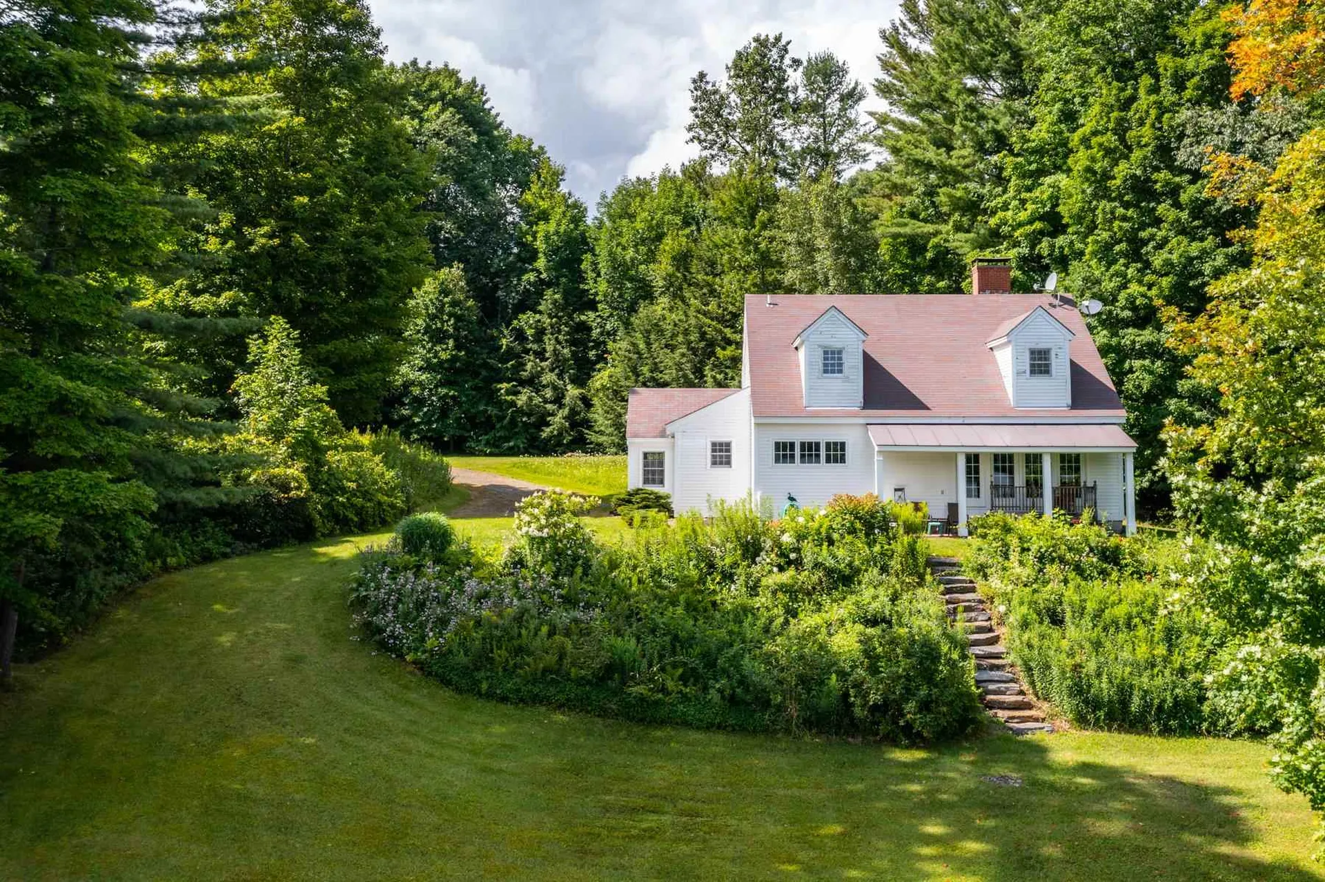 182 North Road Barnard VT 05031