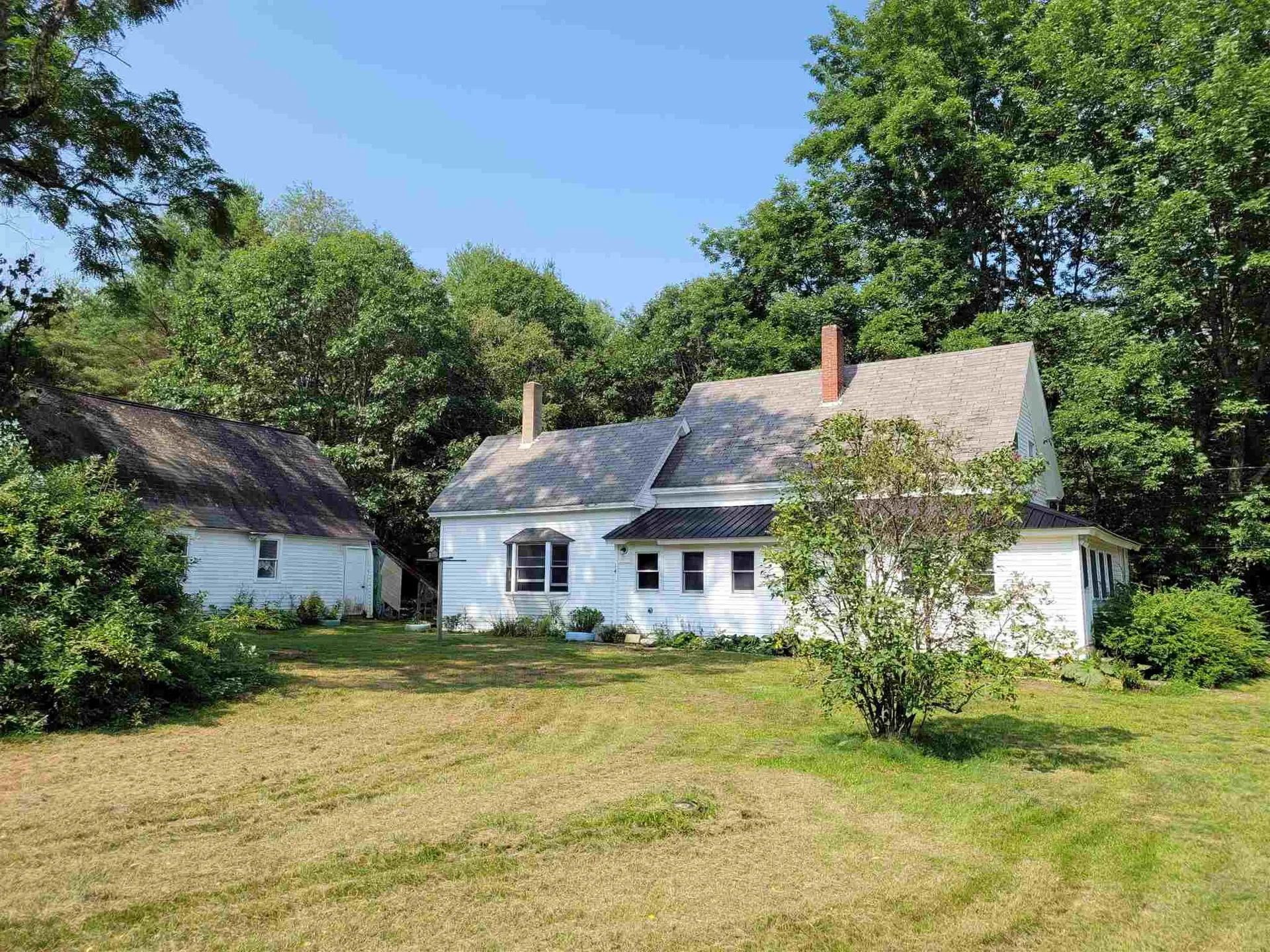 14 Halls Brook Road Rumney NH 03266