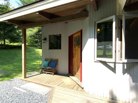 91 Morey Lane Hartford VT 05059