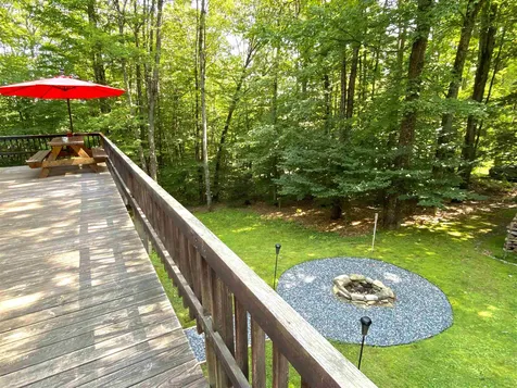 91 Morey Lane Hartford VT 05059