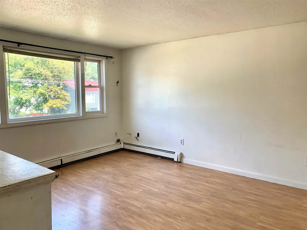 5 Kirsten Avenue Rochester NH 03867