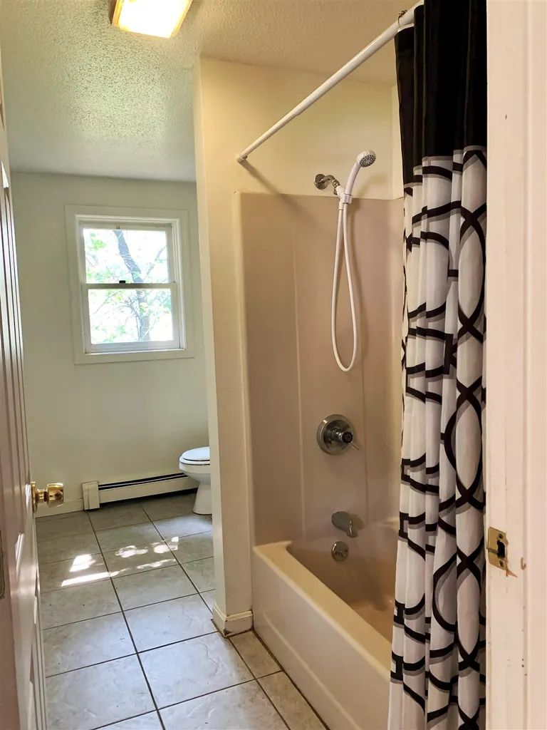 5 Kirsten Avenue Rochester NH 03867