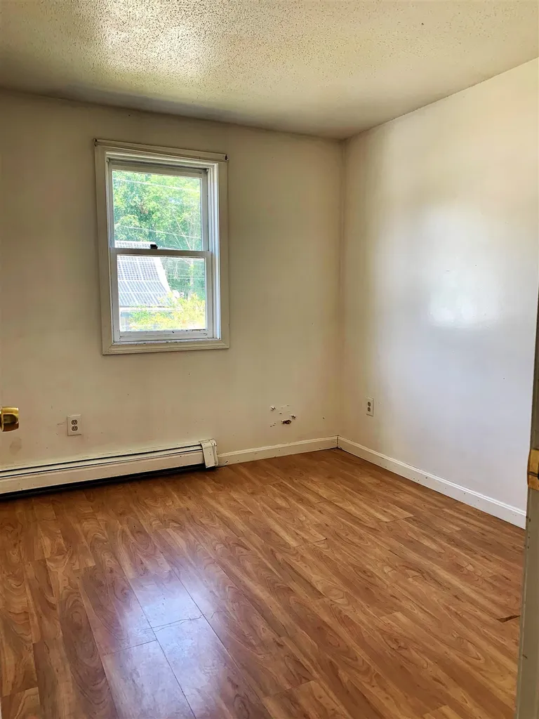 5 Kirsten Avenue Rochester NH 03867
