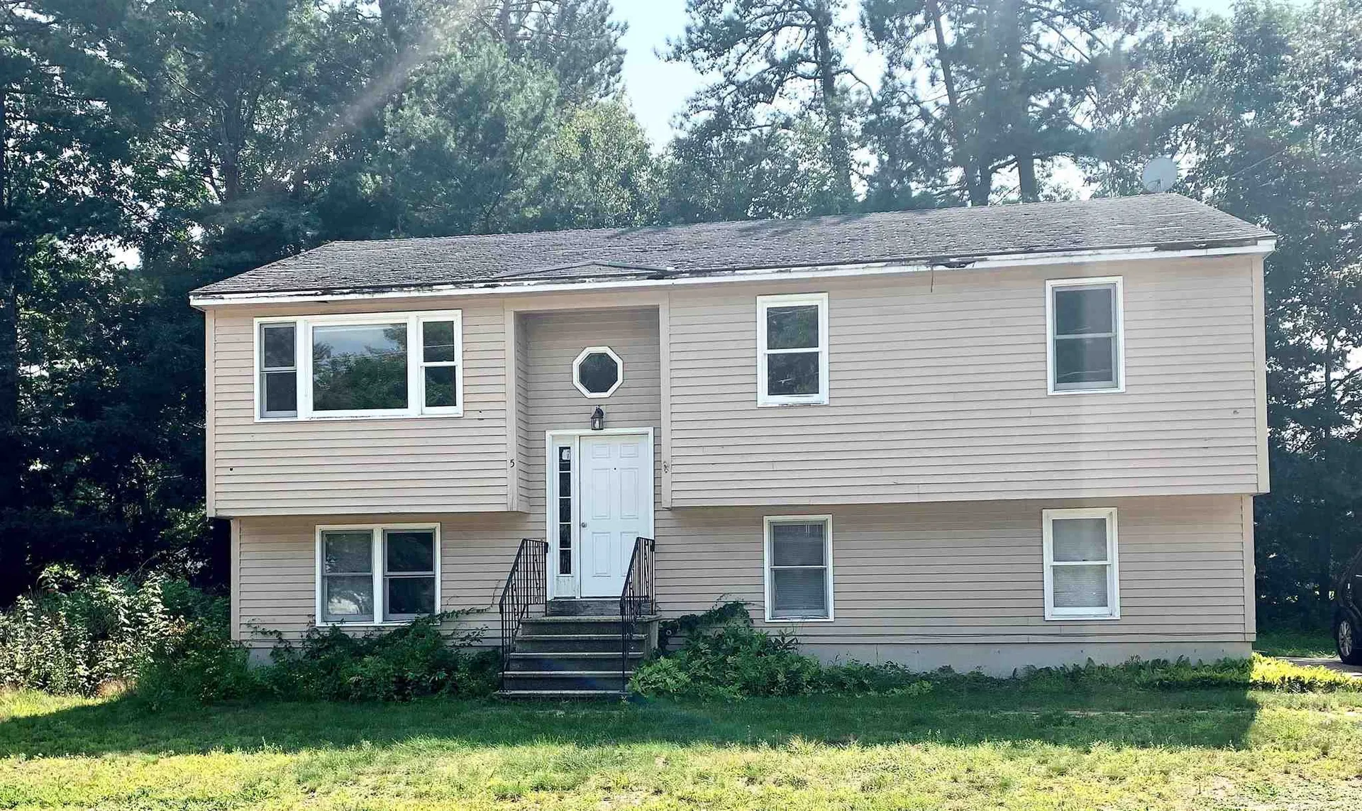 5 Kirsten Avenue Rochester NH 03867