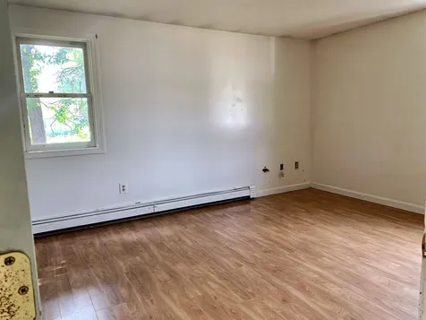 5 Kirsten Avenue Rochester NH 03867
