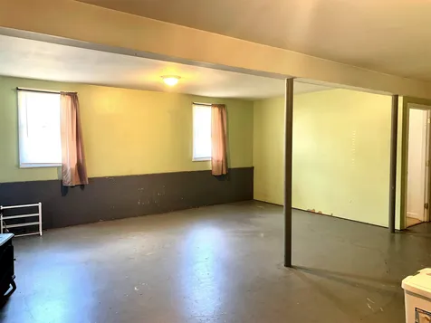 5 Kirsten Avenue Rochester NH 03867