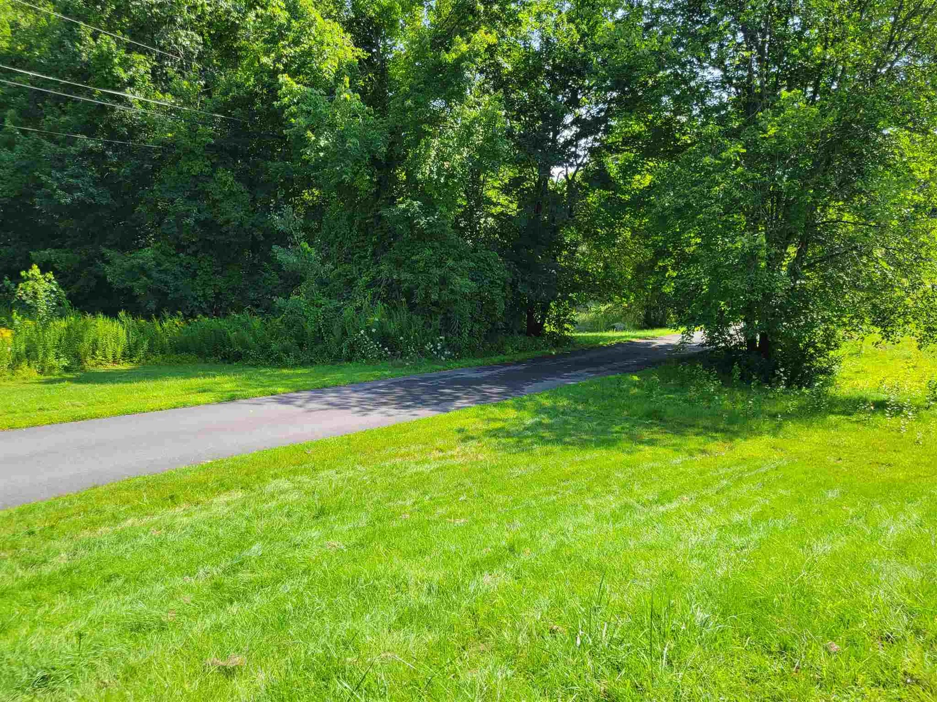 93r Fordway Extension Derry NH 03038