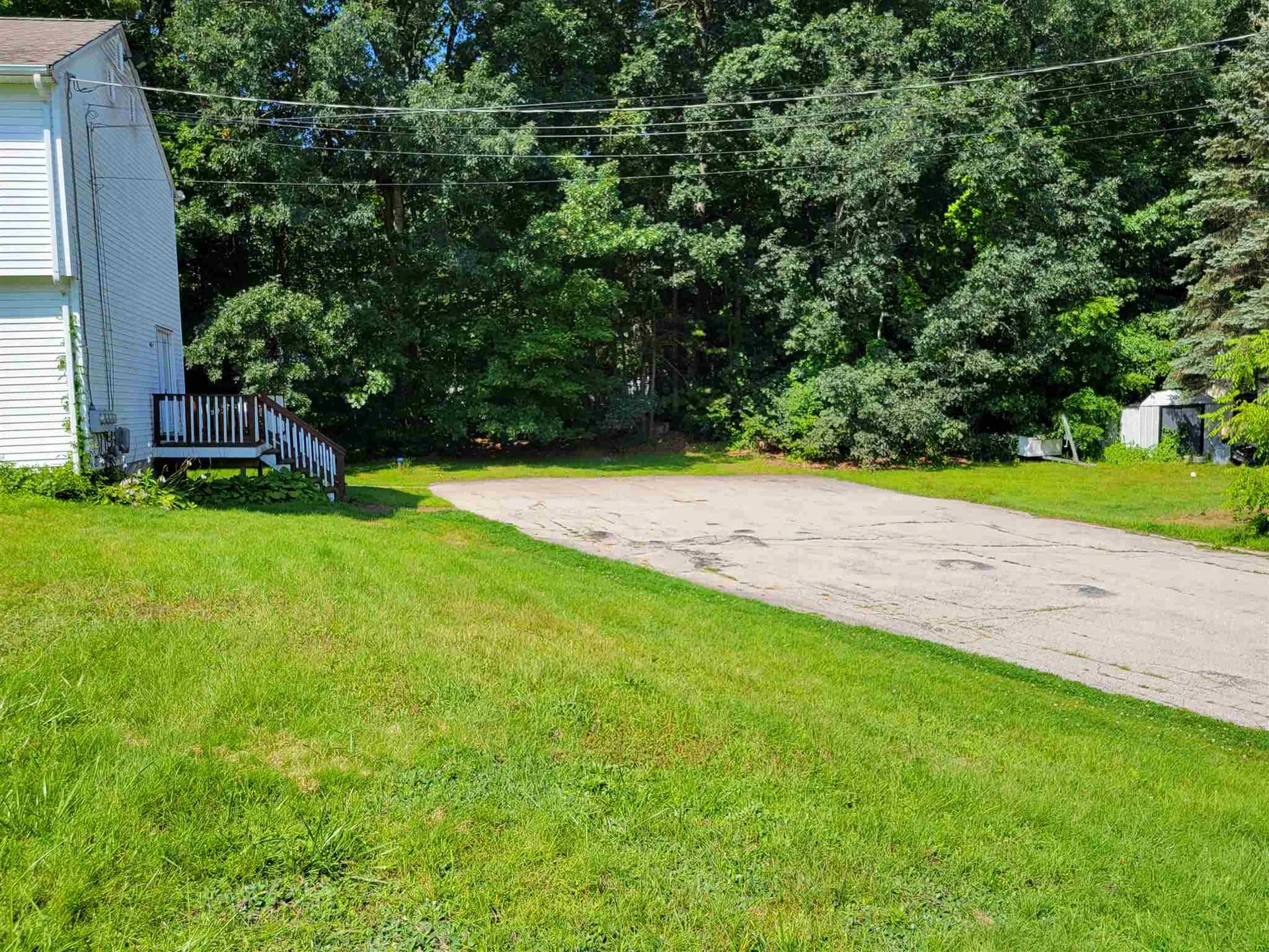 93r Fordway Extension Derry NH 03038