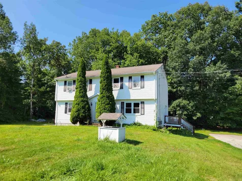 93r Fordway Extension Derry NH 03038