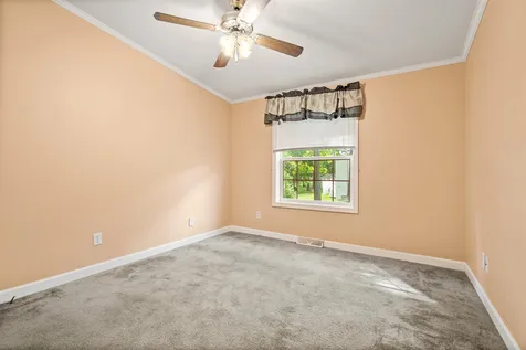 162 Eagle Drive Rochester NH 03868