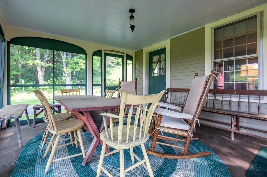 131 Bernard Road Pomfret VT 05053