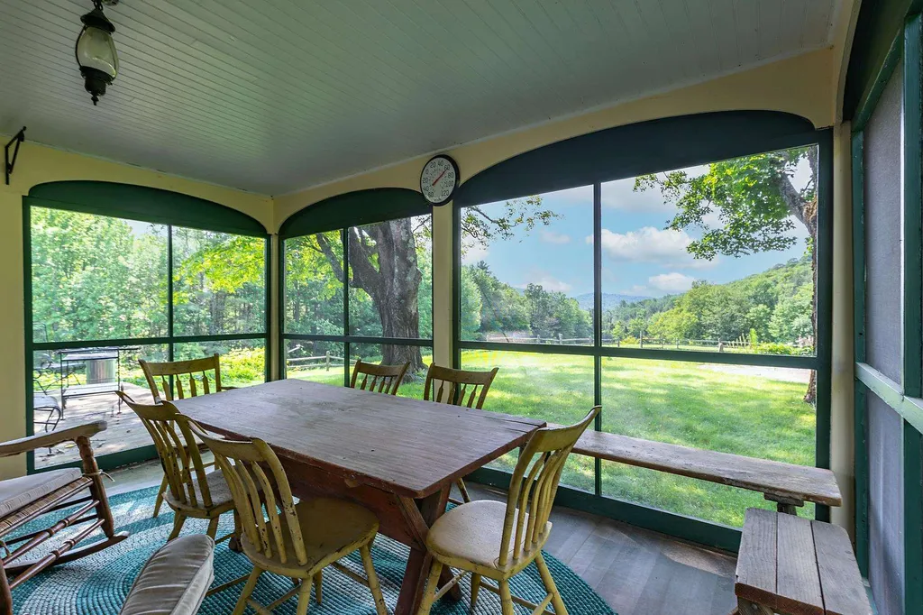 131 Bernard Road Pomfret VT 05053