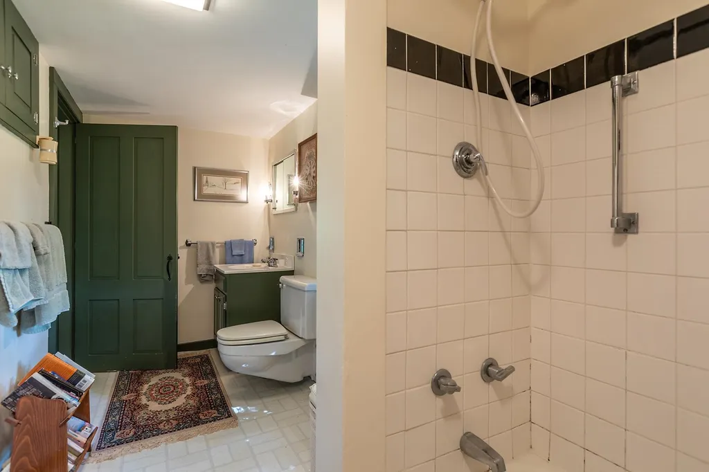 131 Bernard Road Pomfret VT 05053