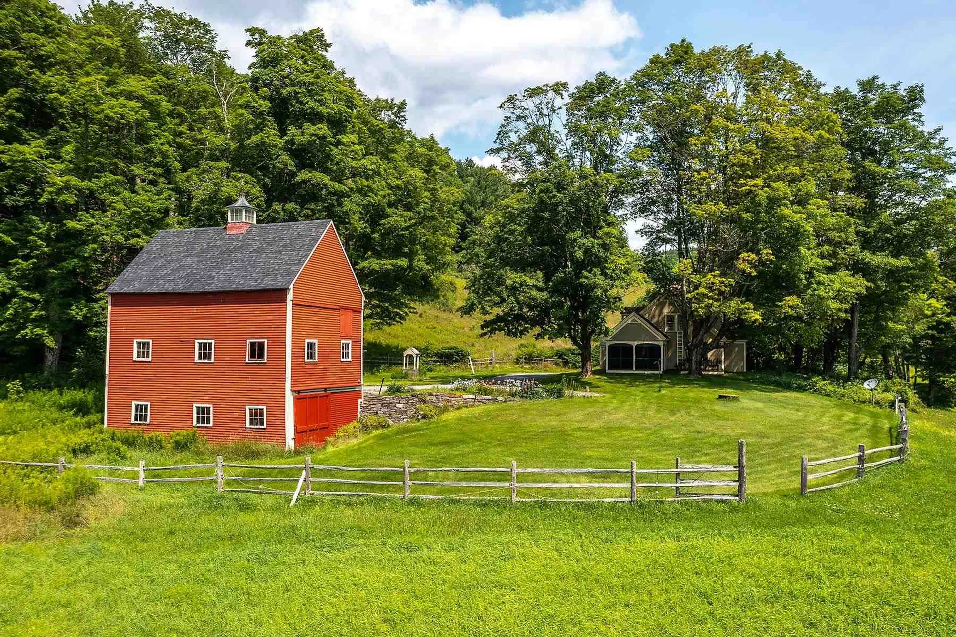 131 Bernard Road Pomfret VT 05053