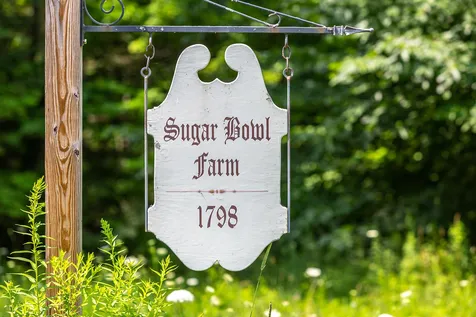 131 Bernard Road Pomfret VT 05053