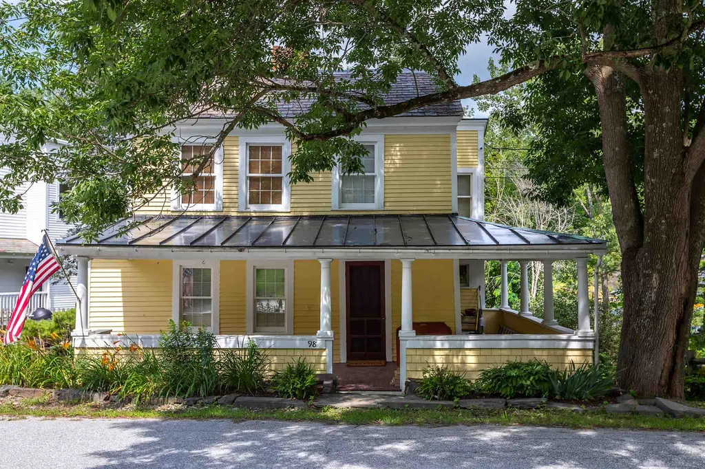 98 School Street Pawlet VT 05761-9662