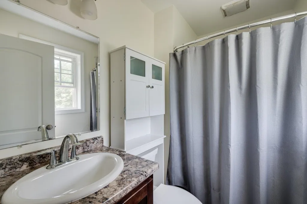 29 Moose Lane Lebanon ME 04027