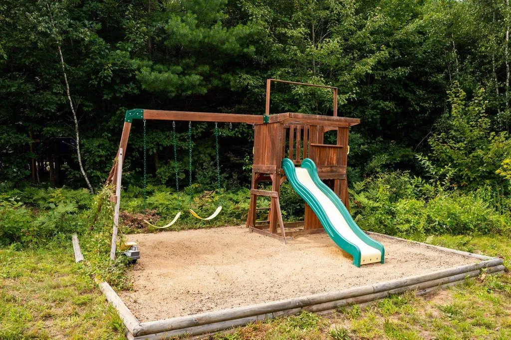 29 Moose Lane Lebanon ME 04027