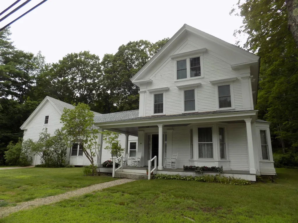 28 Elm Street Freedom NH 03836