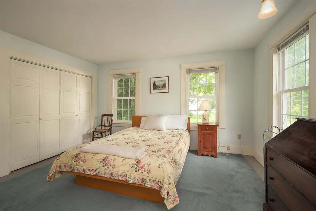 28 Elm Street Freedom NH 03836