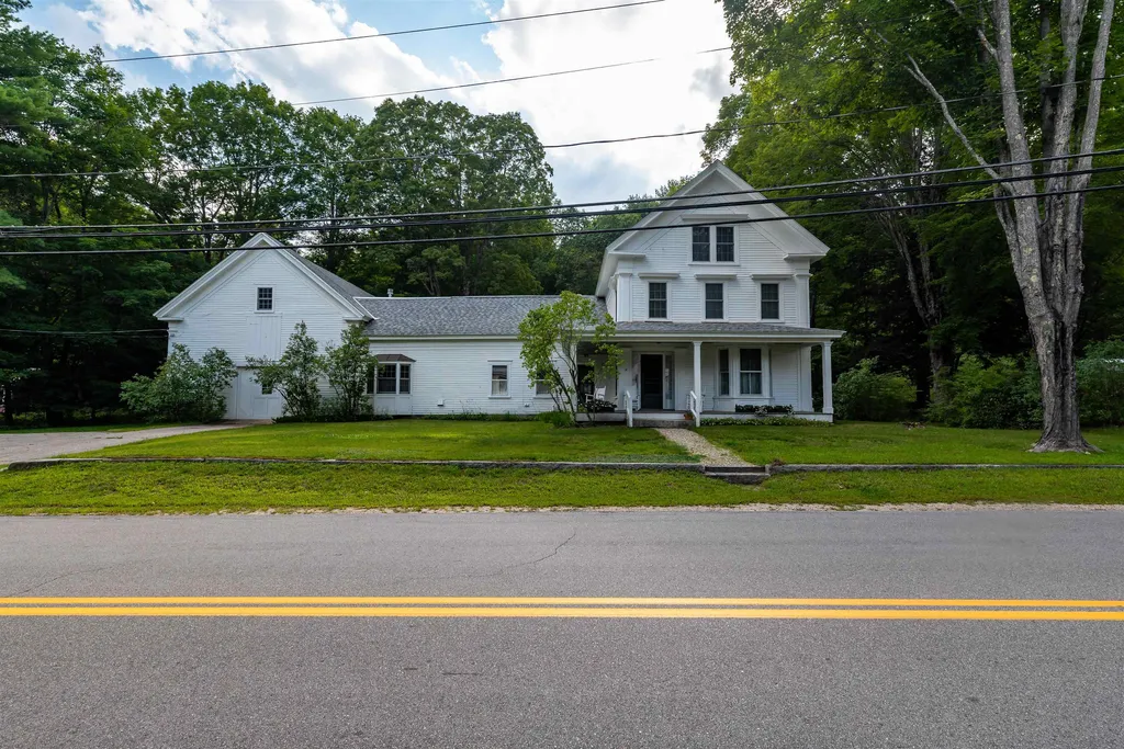 28 Elm Street Freedom NH 03836