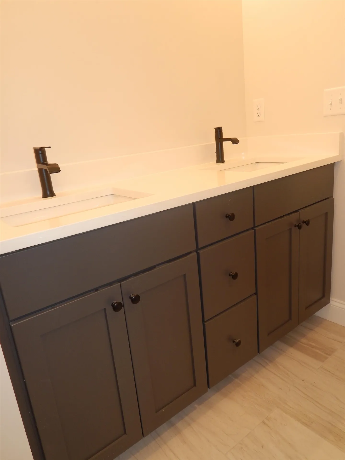 5 Rose Fountain Lane Hampton NH 03842