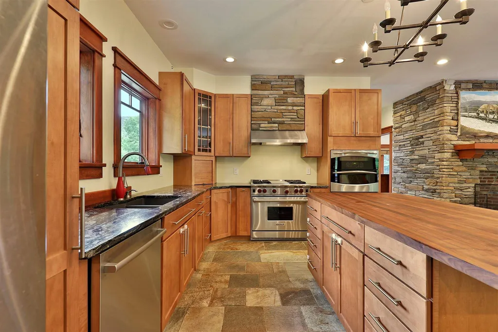 3748 U.s. Route 4 Killington VT 05751