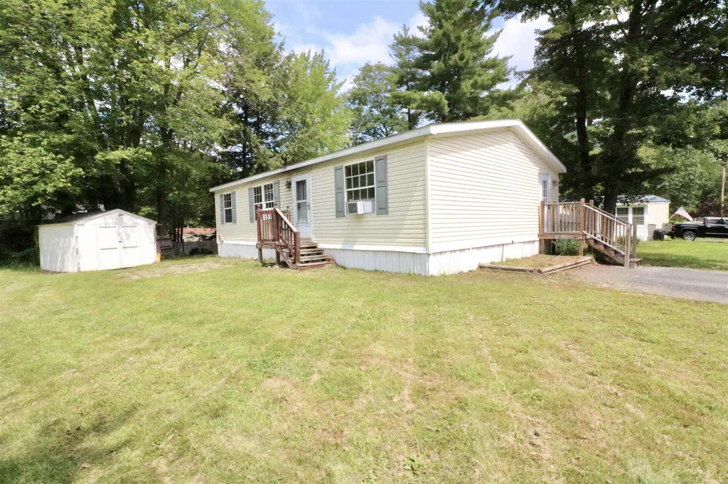 6 Marilyn Drive Allenstown NH 03275