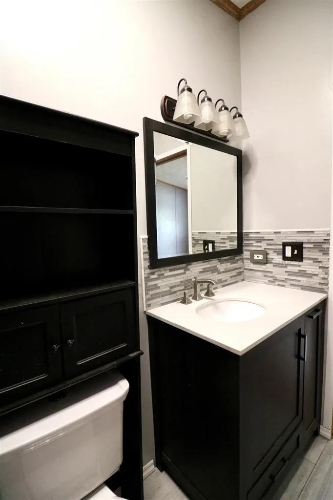 6 Marilyn Drive Allenstown NH 03275