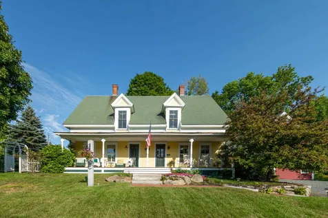 49 High Street Sunapee NH 03782