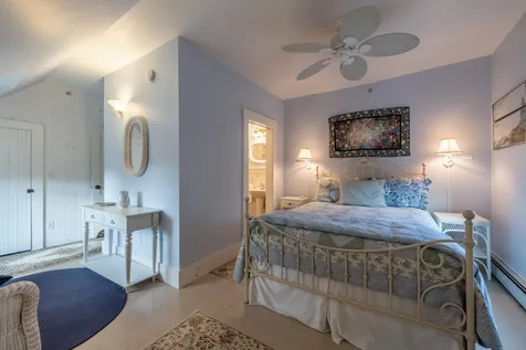 49 High Street Sunapee NH 03782