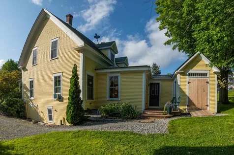 49 High Street Sunapee NH 03782