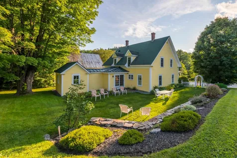 49 High Street Sunapee NH 03782