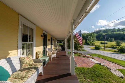 49 High Street Sunapee NH 03782