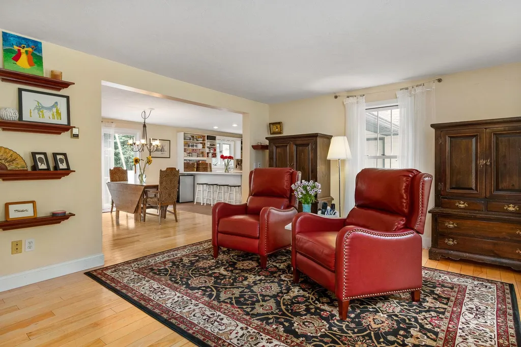 58 Meadow Road Newfields NH 03856