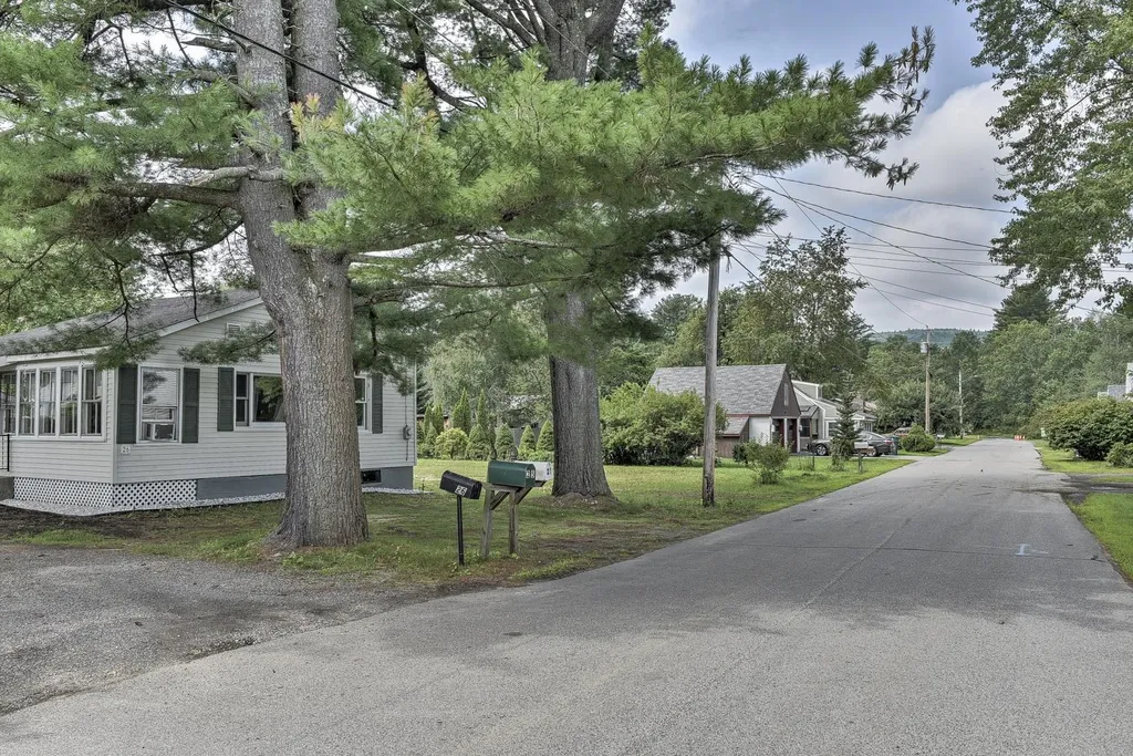 26 Fairbanks Street Keene NH 03431