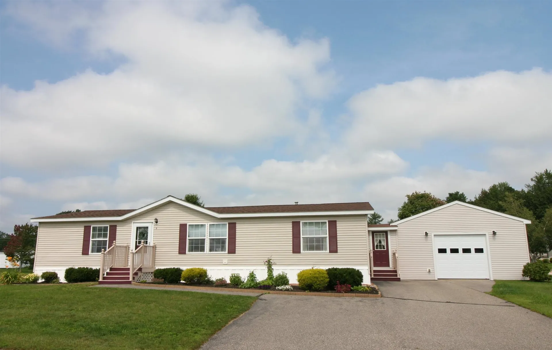 8 Revolution Drive Dover NH 03820