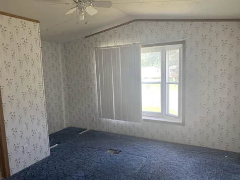 4 Henry Drive Rochester NH 03839