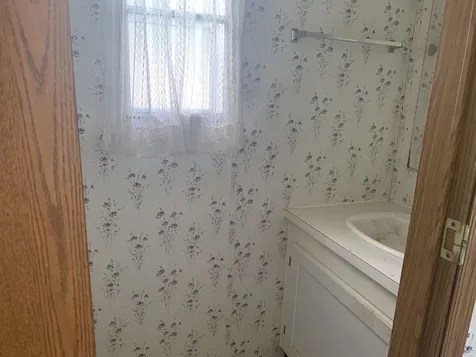 4 Henry Drive Rochester NH 03839