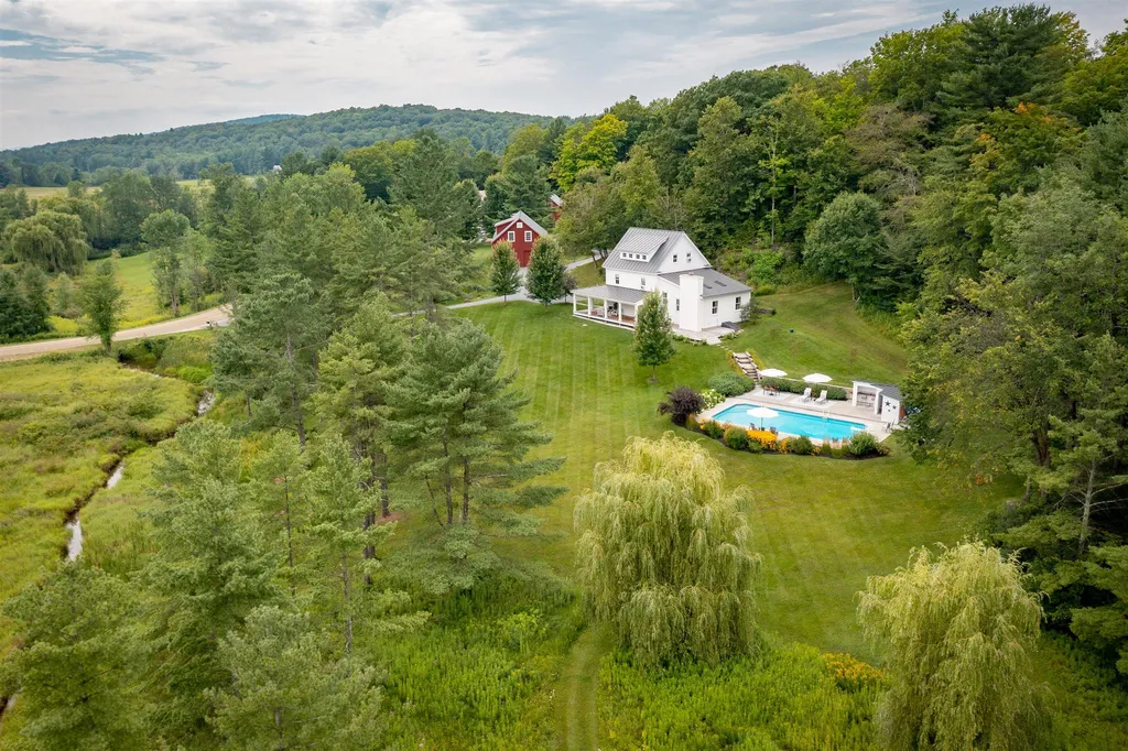 1055 Prindle Road Charlotte VT 05445