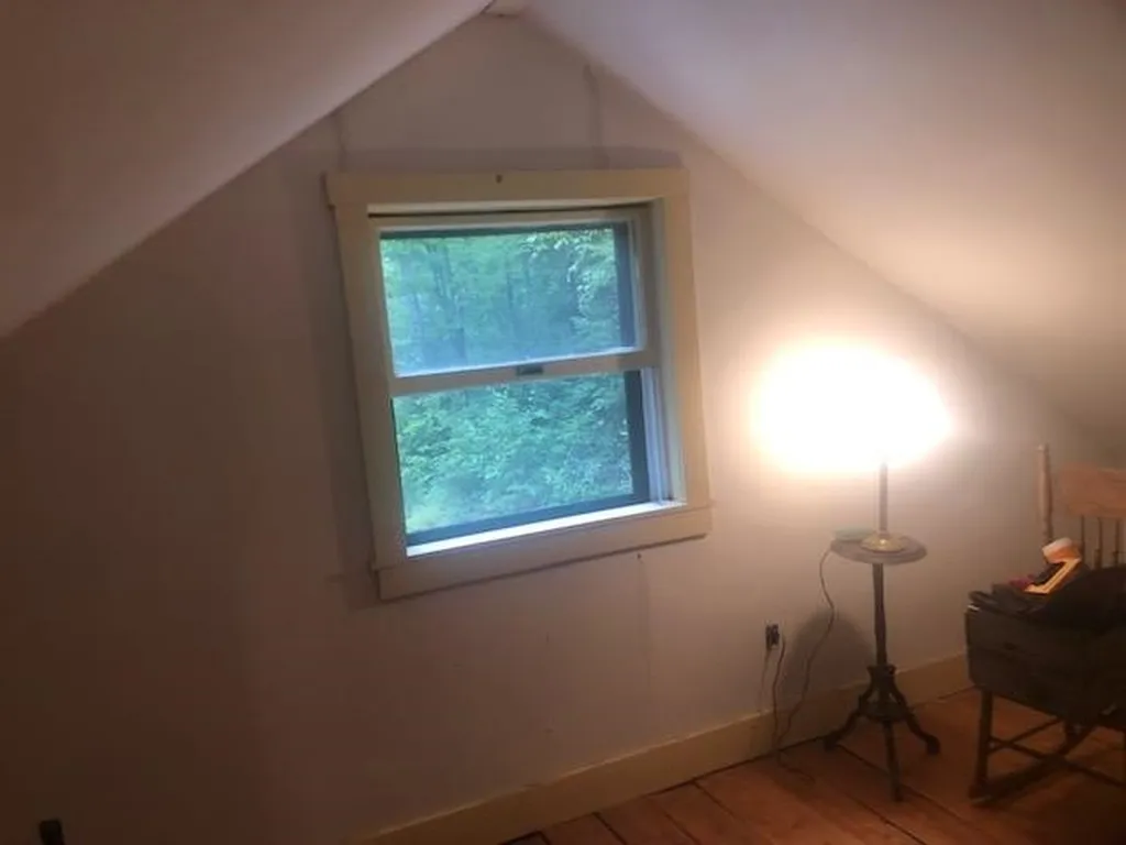 111 Peninsula Road Eden VT 95652