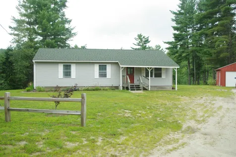 31 Courtland Drive Danbury NH 03230