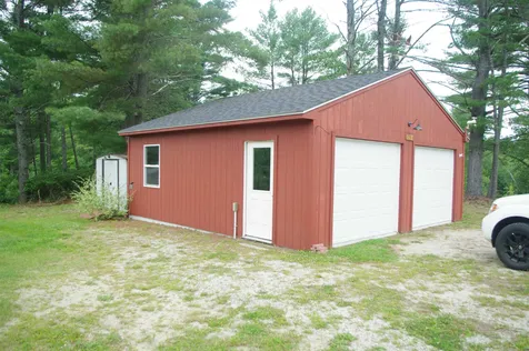 31 Courtland Drive Danbury NH 03230
