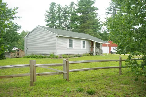 31 Courtland Drive Danbury NH 03230